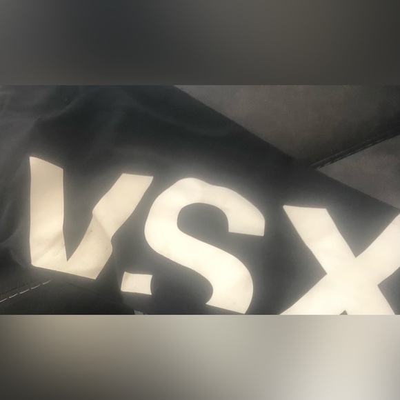 Knock Out By Victoria’s Secret Crop Big Logo Black Pant Size M Workout Yoga - Picture 4 of 5